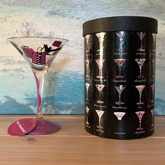 LOLITA Glassware hand painted Shopoholic Martini glass, 10 oz, NWT - Picture 2 of 4